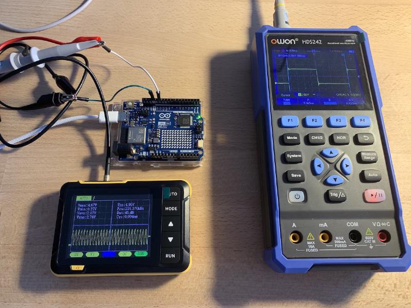 UNO R4 Oscilloscopes 2